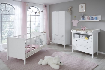 Trendteam Kinderzimmer Baby Kleiderschrank Mats in weiß mit viel Stauraum  197661301