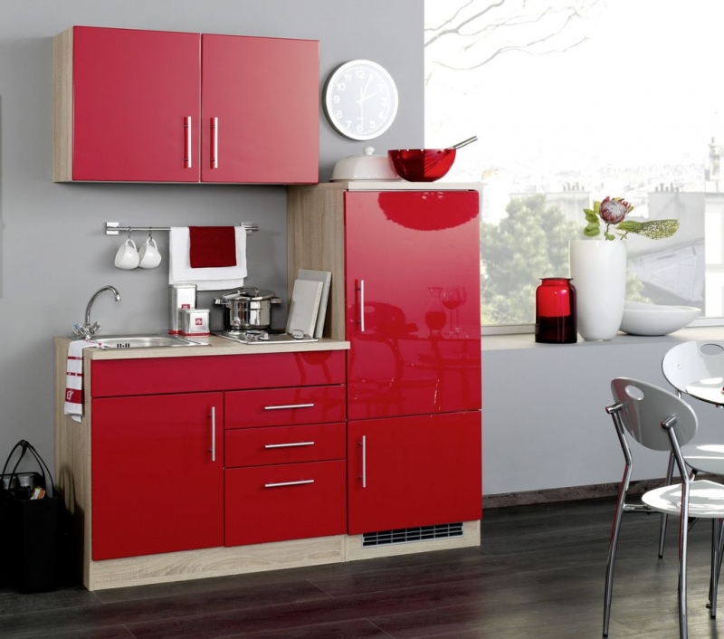 Held Möbel Singleküche Toronto 160 cm in rot hochglanz mit Kühlschrank  Kochmulde und Einbauspüle in Edelstahl